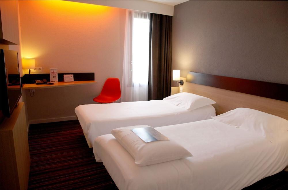 Kyriad Tours Sud - Chambray Les Tours Luaran gambar