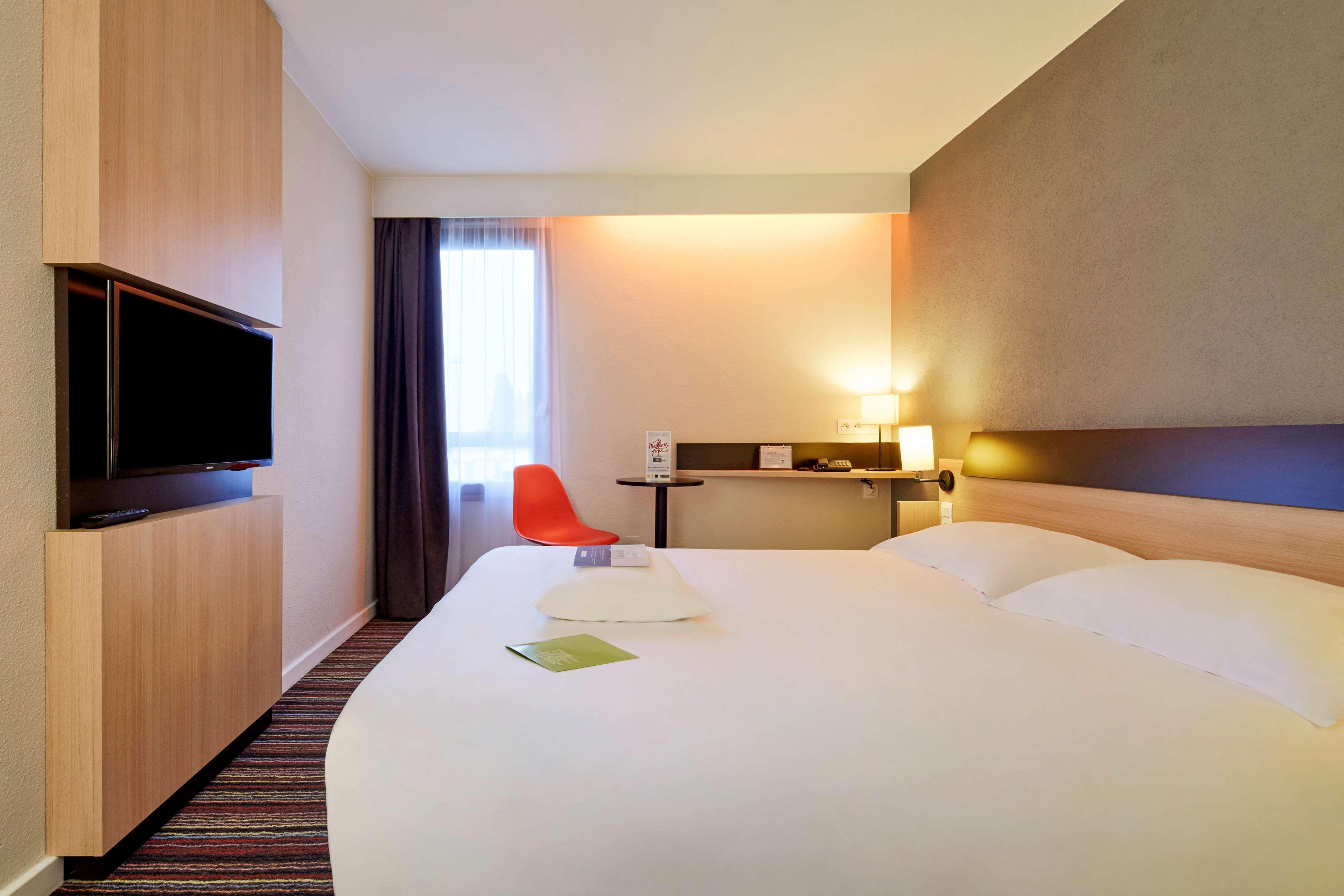 Kyriad Tours Sud - Chambray Les Tours Luaran gambar