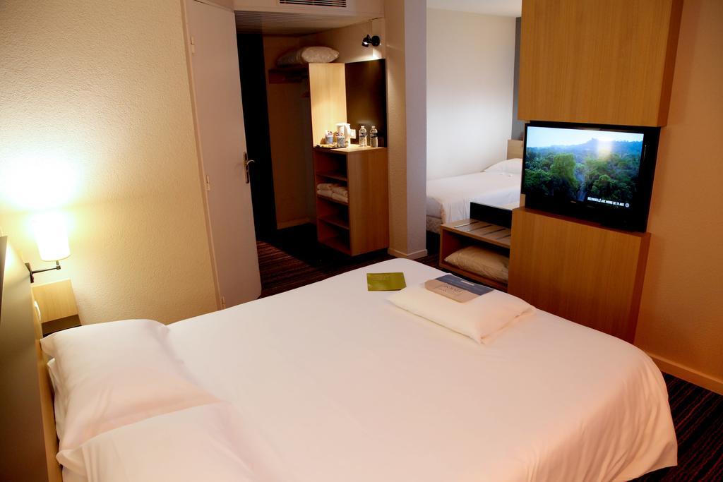 Kyriad Tours Sud - Chambray Les Tours Luaran gambar